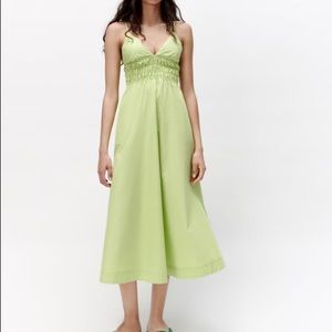 zara apple green poplin midi dress. NWT